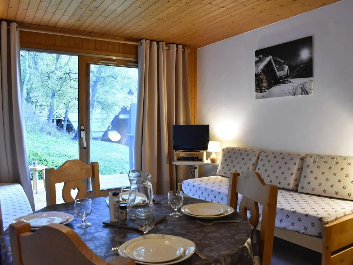 Studio Confortable Pour 4 Pers, Balcon Sud, Proche Pistes Et Commerces - Meribel - Fr-1-180-26 Apartament